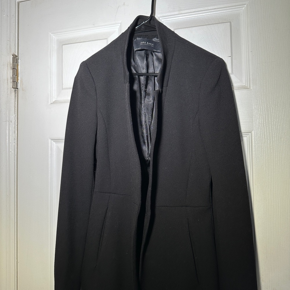 Zara basic collection blazer - Picture 3 of 4